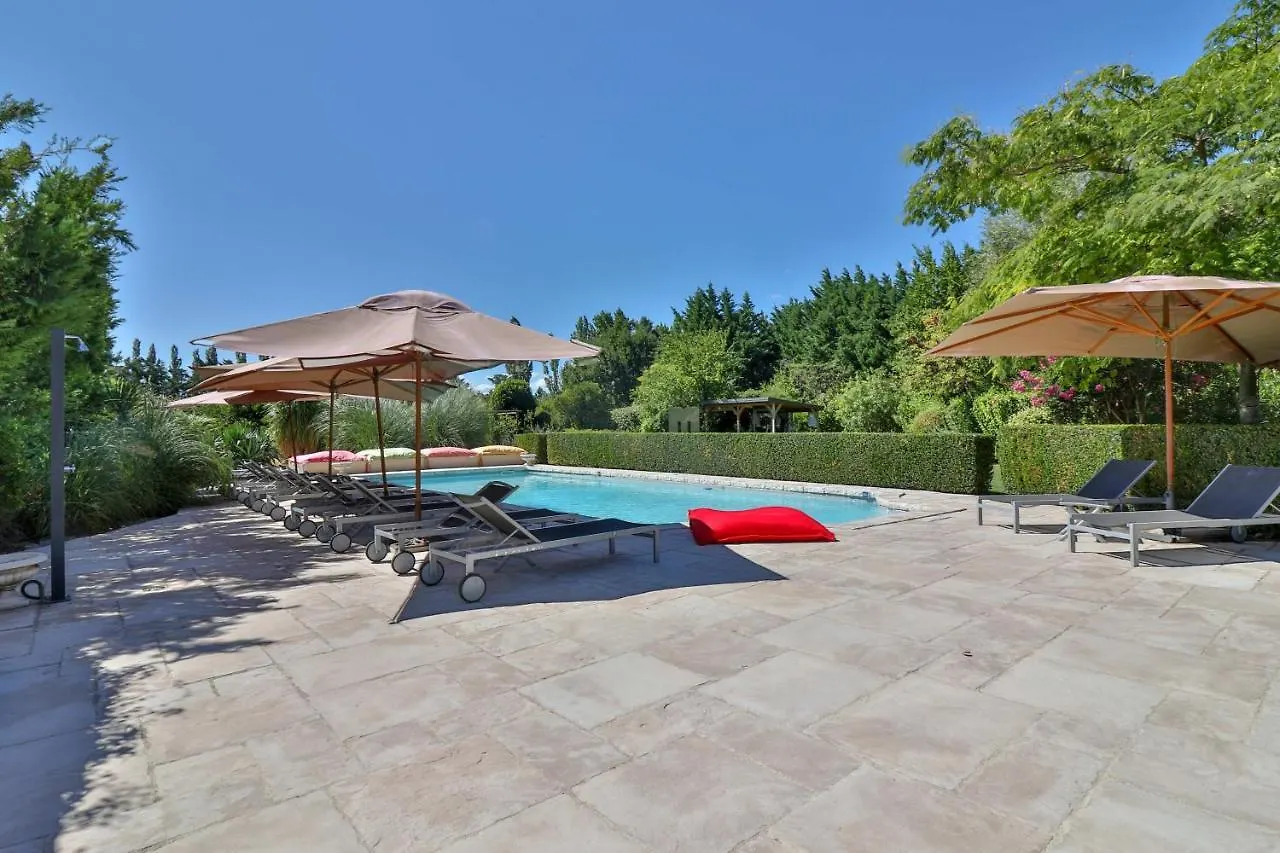 Les Carmes And Spa Le Thor