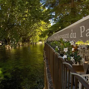 Restaurant Du Parc מלון